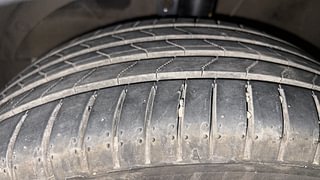 Used 2018 Maruti Suzuki Baleno [2015-2019] Alpha AT Petrol Petrol Automatic tyres LEFT FRONT TYRE TREAD VIEW