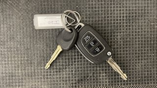 Used 2018 Hyundai Elite i20 [2014-2018] Asta 1.2 Petrol Manual extra CAR KEY VIEW