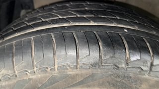 Used 2017 maruti-suzuki Ciaz Alpha Petrol Petrol Manual tyres LEFT FRONT TYRE TREAD VIEW