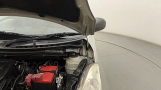 Used 2011 Maruti Suzuki Swift [2011-2017] LXi Petrol Manual engine ENGINE LEFT SIDE HINGE & APRON VIEW