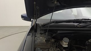 Used 2017 maruti-suzuki Ciaz Zeta Petrol AT Petrol Automatic engine ENGINE RIGHT SIDE HINGE & APRON VIEW