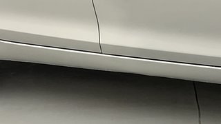 Used 2011 Maruti Suzuki Swift [2011-2017] LXi Petrol Manual dents MINOR DENT