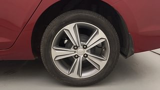 Used 2019 Hyundai Verna [2017-2020] 1.6 VTVT SX + AT Petrol Automatic tyres LEFT REAR TYRE RIM VIEW