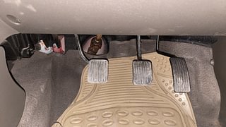 Used 2011 Hyundai i10 [2010-2016] Era Petrol Petrol Manual interior PEDALS VIEW