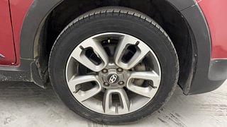 Used 2018 Hyundai i20 Active [2015-2020] 1.2 SX Petrol Manual tyres RIGHT FRONT TYRE RIM VIEW