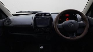 Used 2016 Renault Kwid [2015-2019] RXT Petrol Manual interior DASHBOARD VIEW