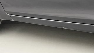 Used 2016 Maruti Suzuki Swift [2011-2017] VXi Petrol Manual dents MINOR SCRATCH