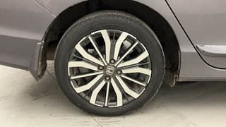 Used 2017 Honda City [2017-2020] ZX CVT Petrol Automatic tyres RIGHT REAR TYRE RIM VIEW