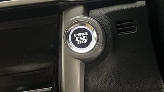 Used 2017 Honda City [2017-2020] ZX CVT Petrol Automatic top_features Keyless start