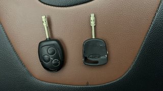 Used 2011 Ford Figo [2010-2015] Duratec Petrol ZXI 1.2 Petrol Manual extra CAR KEY VIEW