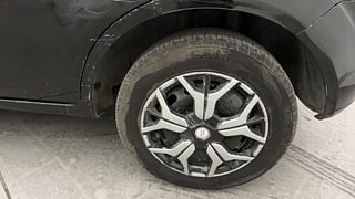 Used 2011 Ford Figo [2010-2015] Duratec Petrol ZXI 1.2 Petrol Manual tyres LEFT REAR TYRE RIM VIEW