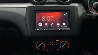 Used 2020 Maruti Suzuki Swift [2017-2021] VXI AMT Petrol Automatic interior MUSIC SYSTEM & AC CONTROL VIEW