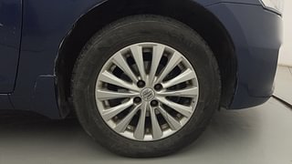 Used 2017 maruti-suzuki Ciaz Zeta Petrol AT Petrol Automatic tyres RIGHT FRONT TYRE RIM VIEW