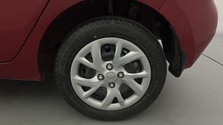 Used 2017 Hyundai Grand i10 [2017-2020] Magna AT 1.2 Kappa VTVT Petrol Automatic tyres LEFT REAR TYRE RIM VIEW