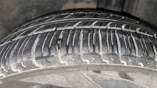 Used 2017 maruti-suzuki Ciaz Zeta Petrol AT Petrol Automatic tyres LEFT REAR TYRE TREAD VIEW