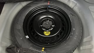 Used 2022 Toyota Glanza V Petrol Manual tyres SPARE TYRE VIEW