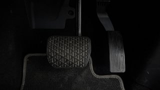Used 2019 Mercedes-Benz GLA [2017-2020] 200 Urban Edition Petrol Automatic interior PEDALS VIEW