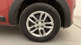 Used 2021 Renault Triber RXT Petrol Manual tyres RIGHT FRONT TYRE RIM VIEW