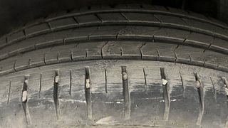 Used 2022 Toyota Glanza V Petrol Manual tyres LEFT REAR TYRE TREAD VIEW