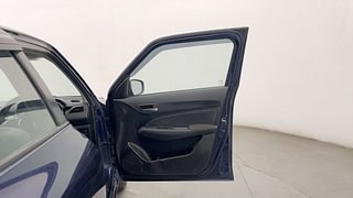 Used 2020 Maruti Suzuki Swift [2017-2021] VXI AMT Petrol Automatic interior RIGHT FRONT DOOR OPEN VIEW