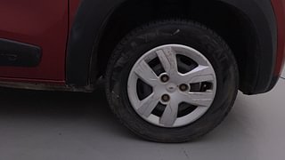 Used 2016 Renault Kwid [2015-2019] RXT Petrol Manual tyres RIGHT FRONT TYRE RIM VIEW