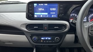 Used 2020 Hyundai Grand i10 Nios Sportz 1.2 Kappa VTVT CNG Petrol+cng Manual interior MUSIC SYSTEM & AC CONTROL VIEW