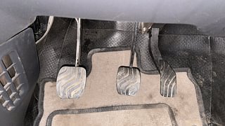 Used 2016 Renault Kwid [2015-2019] RXT Petrol Manual interior PEDALS VIEW