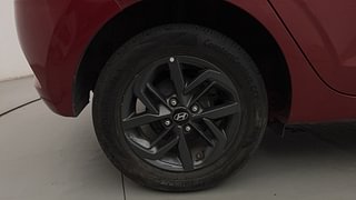 Used 2020 Hyundai Grand i10 Nios Sportz 1.2 Kappa VTVT CNG Petrol+cng Manual tyres RIGHT REAR TYRE RIM VIEW