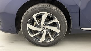 Used 2022 Toyota Glanza V Petrol Manual tyres LEFT FRONT TYRE RIM VIEW