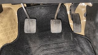 Used 2014 Hyundai Xcent [2014-2017] S (O) Diesel Diesel Manual interior PEDALS VIEW