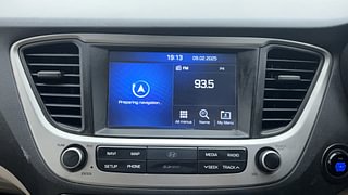 Used 2019 Hyundai Verna [2017-2020] 1.6 VTVT SX + AT Petrol Automatic top_features Air quality control/filter