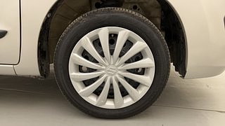 Used 2015 Maruti Suzuki Wagon R 1.0 [2010-2019] VXi Petrol Manual tyres RIGHT FRONT TYRE RIM VIEW