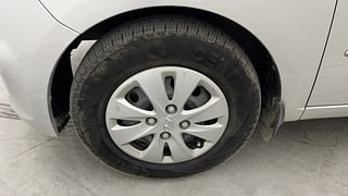 Used 2012 Hyundai i10 Sportz 1.2 Kappa2 Petrol Manual tyres LEFT FRONT TYRE RIM VIEW