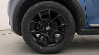 Used 2017 Maruti Suzuki Ignis Alpha MT Petrol Dual Tone Petrol Manual tyres LEFT FRONT TYRE RIM VIEW