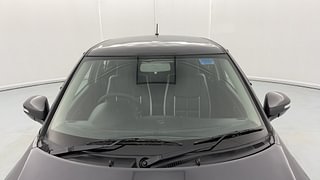 Used 2015 Maruti Suzuki Swift [2011-2017] VXi Petrol Manual exterior FRONT WINDSHIELD VIEW