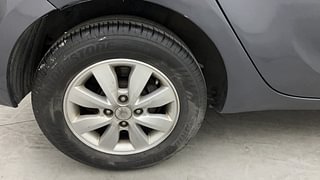 Used 2014 Hyundai i20 [2012-2014] Asta 1.4 CRDI Diesel Manual tyres RIGHT REAR TYRE RIM VIEW