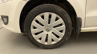 Used 2013 Volkswagen Polo [2010-2014] Comfortline 1.2L (P) Petrol Manual tyres LEFT FRONT TYRE RIM VIEW
