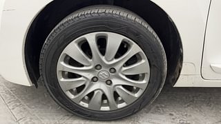 Used 2017 Maruti Suzuki Baleno [2015-2019] Zeta AT Petrol Petrol Automatic tyres LEFT FRONT TYRE RIM VIEW