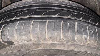 Used 2011 Hyundai i20 [2008-2012] Asta 1.2 Petrol Manual tyres LEFT REAR TYRE TREAD VIEW
