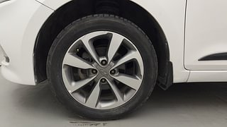 Used 2015 Hyundai Elite i20 [2014-2018] Asta 1.2 Petrol Manual tyres LEFT FRONT TYRE RIM VIEW