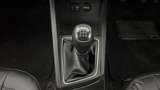 Used 2015 Hyundai Elite i20 [2014-2018] Magna 1.2 Petrol Manual interior GEAR  KNOB VIEW