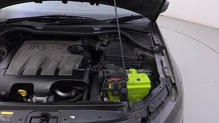 Used 2013 volkswagen Vento 1.6L Highline Diesel Diesel Manual engine ENGINE LEFT SIDE HINGE & APRON VIEW