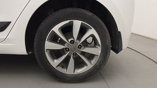 Used 2015 Hyundai Elite i20 [2014-2018] Asta 1.2 Petrol Manual tyres LEFT REAR TYRE RIM VIEW