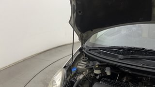 Used 2014 Honda Amaze [2013-2016] 1.2 VX i-VTEC Petrol Manual engine ENGINE RIGHT SIDE HINGE & APRON VIEW