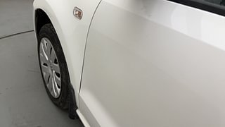 Used 2013 Volkswagen Polo [2010-2014] Comfortline 1.2L (P) Petrol Manual dents MINOR SCRATCH