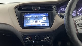 Used 2015 Hyundai Elite i20 [2014-2018] Magna 1.2 Petrol Manual top_features Integrated (in-dash) music system