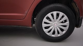 Used 2010 Maruti Suzuki Swift [2007-2011] VXi Petrol Manual tyres LEFT REAR TYRE RIM VIEW