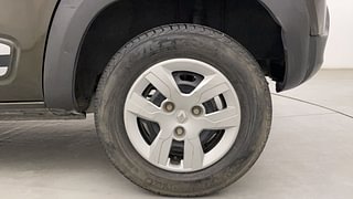 Used 2018 Renault Kwid [2015-2019] 1.0 RXT AMT Opt Petrol Automatic tyres LEFT REAR TYRE RIM VIEW