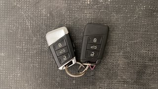 Used 2016 Skoda Superb [2016-2019] L&K TSI AT Petrol Automatic extra CAR KEY VIEW