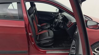 Used 2018 Hyundai Elite i20 [2018-2020] Asta 1.2 Dual Tone Petrol Manual interior RIGHT SIDE FRONT DOOR CABIN VIEW
